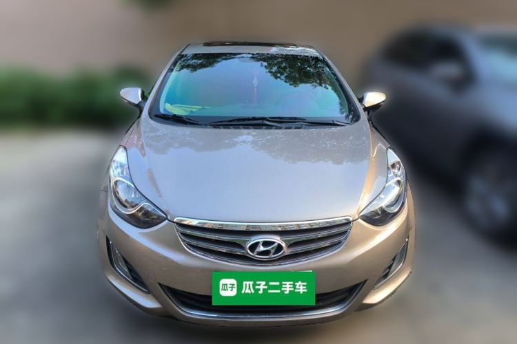 Used Hyundai Elantra (5th Generation / Langdong) 2012 1.6L Manual Leading Model Front