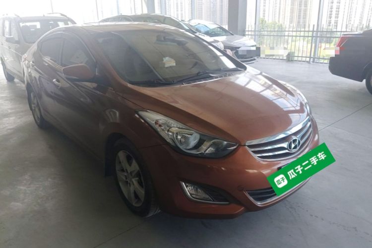 Used Hyundai Elantra (5th Generation / Langdong) 2012 1.6L Automatic Prestige Model Front Right 45 Deg