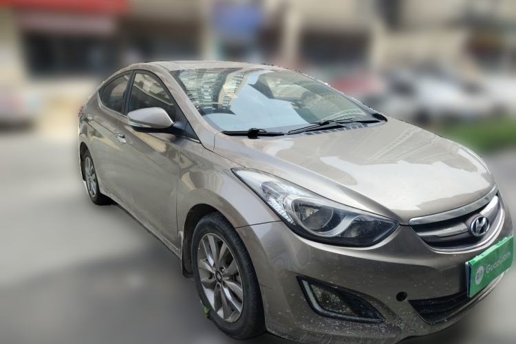 Used Hyundai Elantra (5th Generation / Langdong) 2012 1.6L Manual Leading Model Front Right 45 Deg