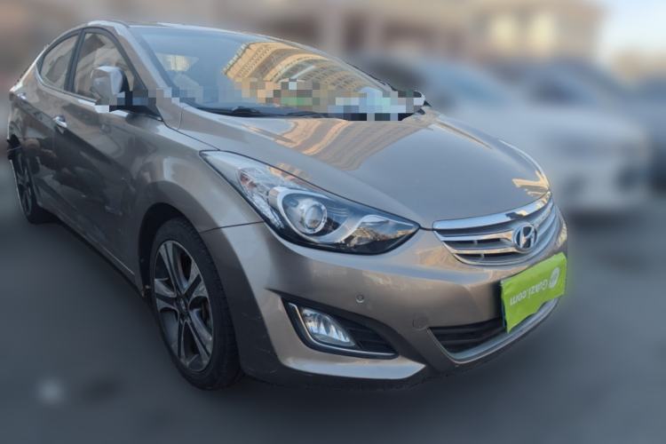 Used Hyundai Elantra (5th Generation / Langdong) 2012 1.8L Automatic Prestige Model Front Right 45 Deg
