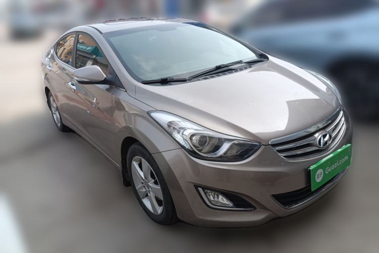 Used Hyundai Elantra (5th Generation / Langdong) 2012 1.6L Manual Leading Model Front Right 45 Deg