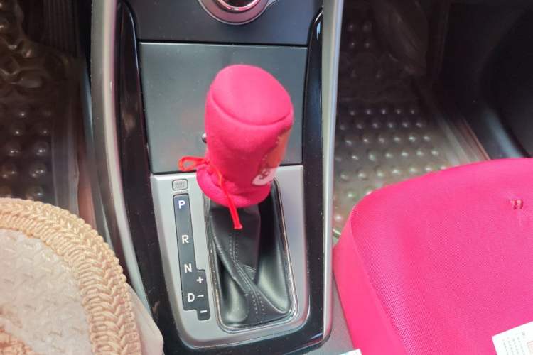 Used Hyundai Elantra (5th Generation / Langdong) 2012 1.6L Automatic Prestige Model Gear Lever