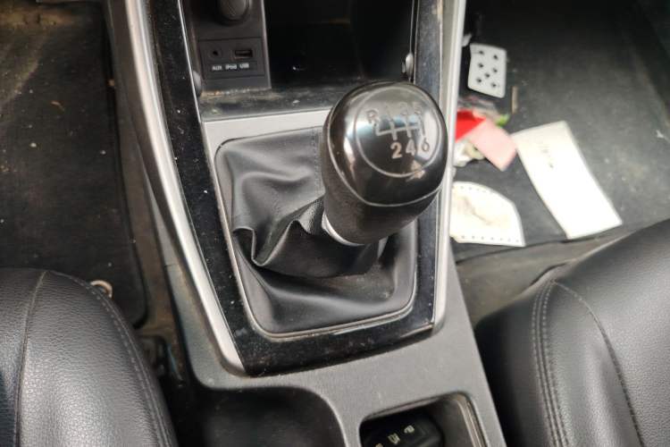 Used Hyundai Elantra (5th Generation / Langdong) 2012 1.6L Manual Leading Model Gear Lever