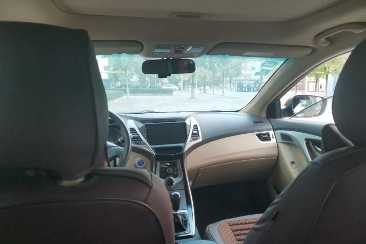 Used Hyundai Elantra (5th Generation / Langdong) 2012 1.6L Manual Leading Model Headliner