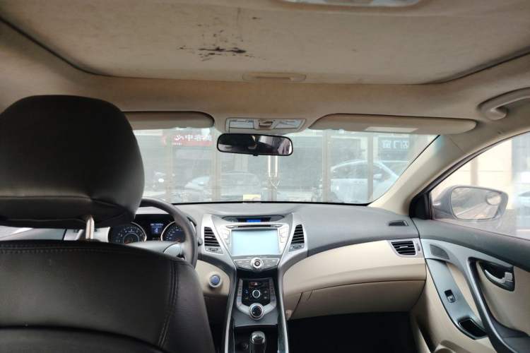 Used Hyundai Elantra (5th Generation / Langdong) 2012 1.6L Manual Leading Model Headliner