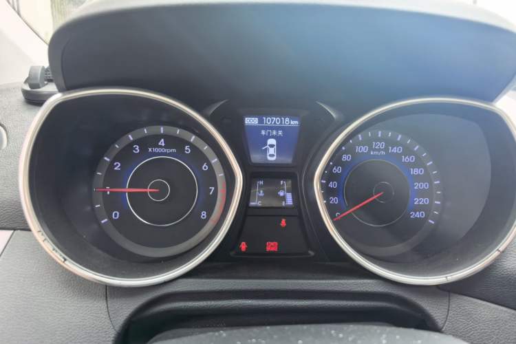 Used Hyundai Elantra (5th Generation / Langdong) 2012 1.6L Manual Leading Model Instrument Cluster