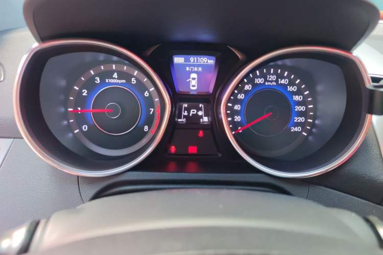 Used Hyundai Elantra (5th Generation / Langdong) 2012 1.6L Automatic Prestige Model Instrument Cluster
