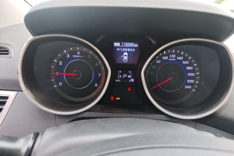 Used Hyundai Elantra (5th Generation / Langdong) 2012 1.6L Automatic Leading Model Instrument Cluster