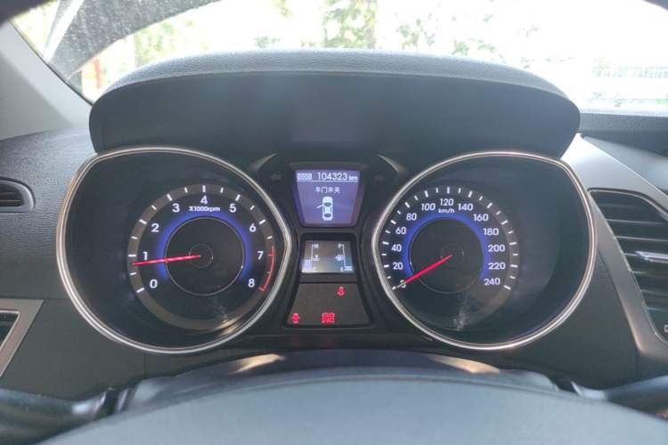 Used Hyundai Elantra (5th Generation / Langdong) 2012 1.6L Manual Leading Model Instrument Cluster