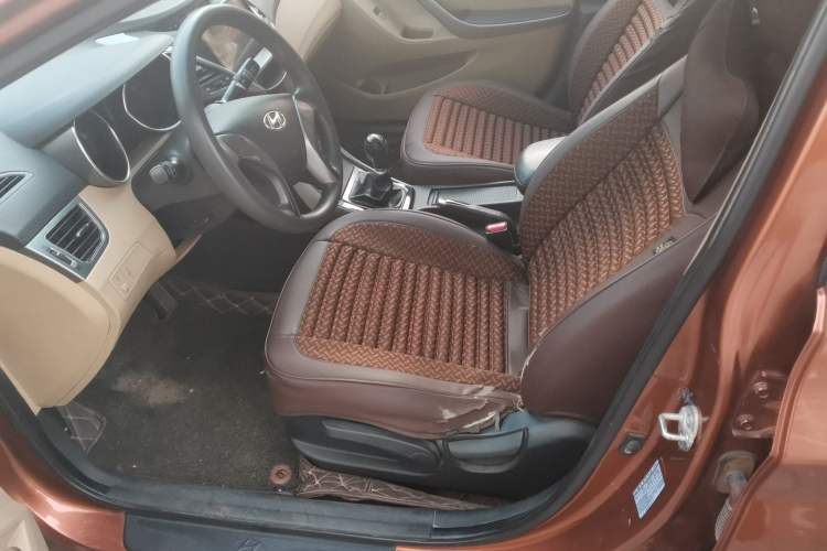 Used Hyundai Elantra (5th Generation / Langdong) 2012 1.6L Manual Leading Model Left Front Seat
