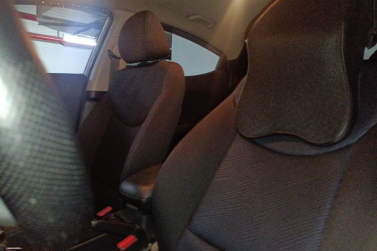 Used Hyundai Elantra (5th Generation / Langdong) 2012 1.6L Manual Leading Model Left Front Seat