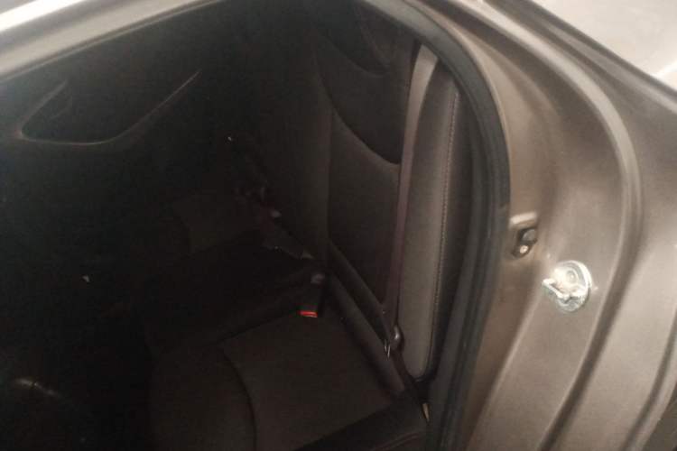 Used Hyundai Elantra (5th Generation / Langdong) 2012 1.6L Automatic Fashion Edition Left Rear Seat