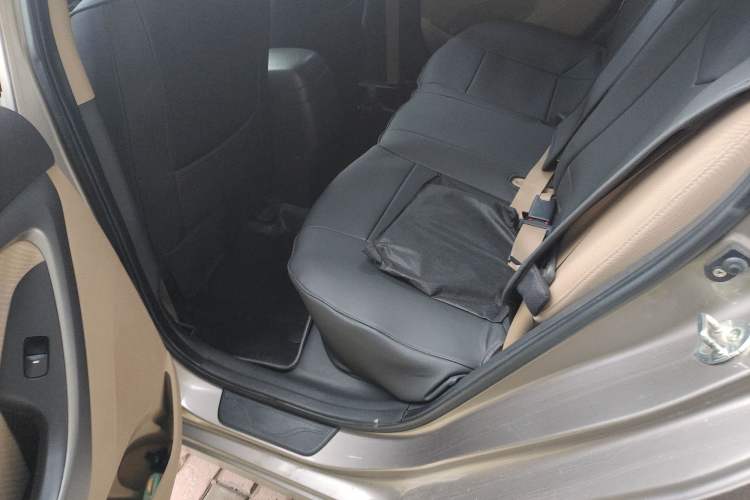 Used Hyundai Elantra (5th Generation / Langdong) 2012 1.6L Automatic Leading Model Left Rear Seat