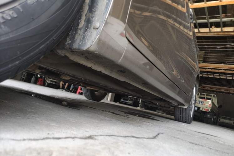Used Hyundai Elantra (5th Generation / Langdong) 2012 1.6L Manual Leading Model Left Side Sill