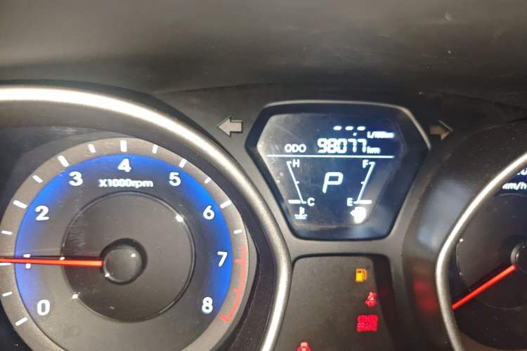 Used Hyundai Elantra (5th Generation / Langdong) 2012 1.6L Automatic Fashion Edition Odometer Close Up