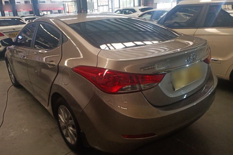 Used Hyundai Elantra (5th Generation / Langdong) 2012 1.6L Automatic Fashion Edition Rear Left 45 Deg