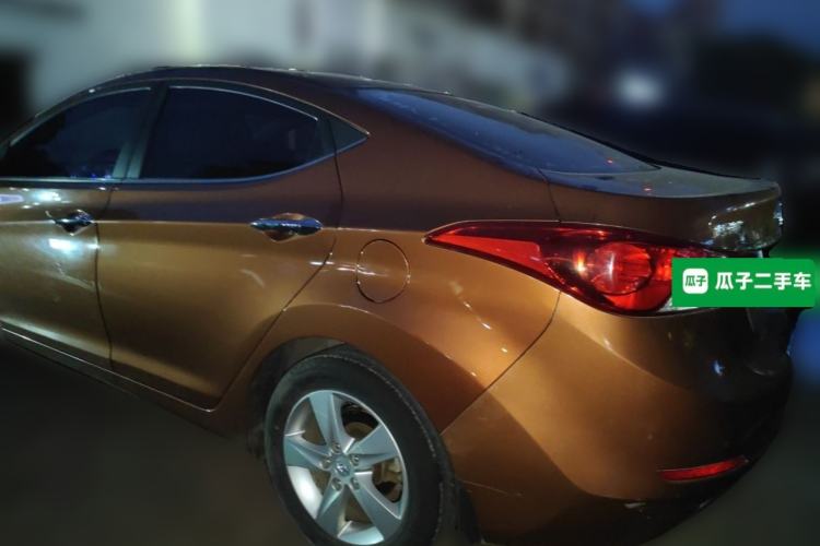 Used Hyundai Elantra (5th Generation / Langdong) 2012 1.6L Automatic Leading Model Rear Left 45 Deg