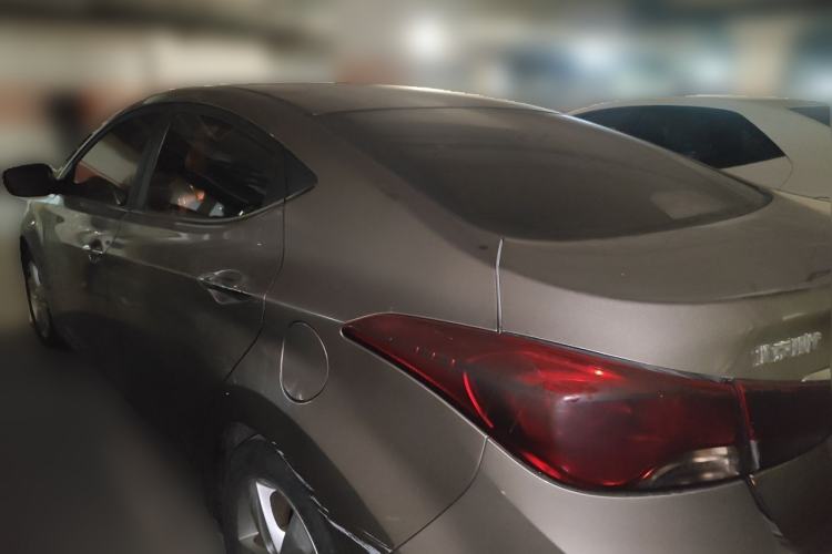 Used Hyundai Elantra (5th Generation / Langdong) 2012 1.6L Automatic Leading Model Rear Left 45 Deg