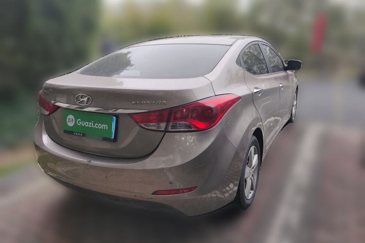Used Hyundai Elantra (5th Generation / Langdong) 2012 1.6L Automatic Leading Model Rear Right 45 Deg