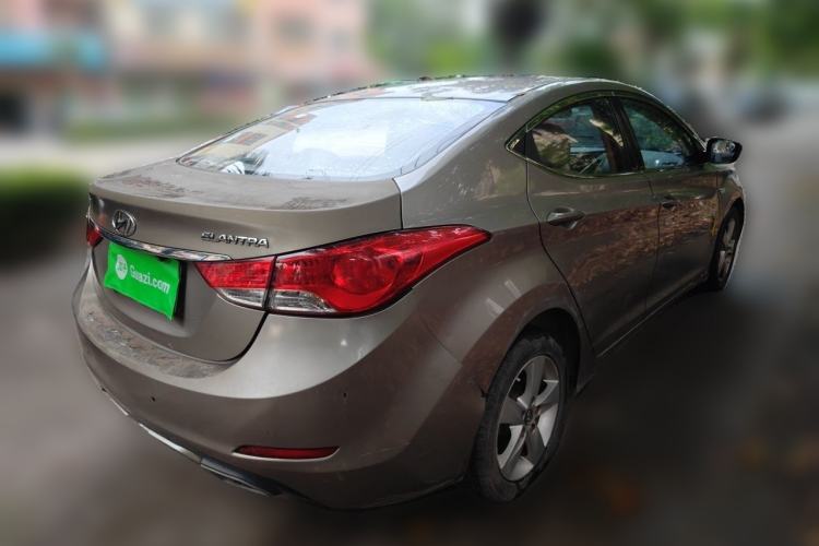 Used Hyundai Elantra (5th Generation / Langdong) 2012 1.6L Automatic Fashion Edition Rear Right 45 Deg