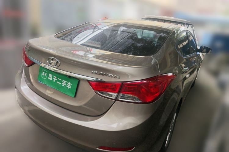 Used Hyundai Elantra (5th Generation / Langdong) 2012 1.6L Automatic Prestige Model Rear Right 45 Deg