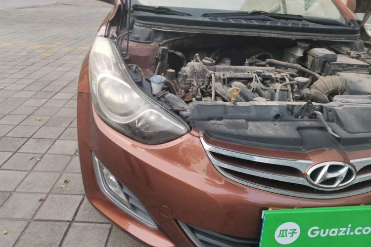 Used Hyundai Elantra (5th Generation / Langdong) 2012 1.6L Manual Leading Model Right Front Headlight