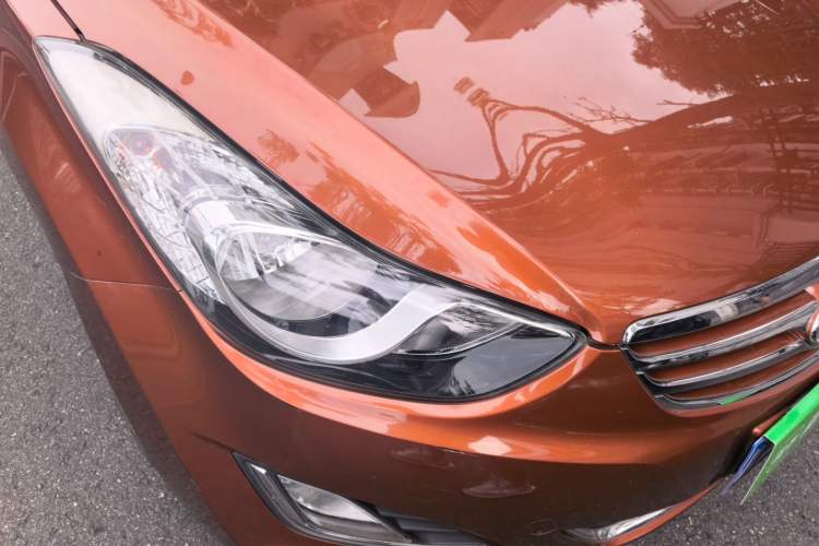 Used Hyundai Elantra (5th Generation / Langdong) 2012 1.6L Manual Leading Model Right Front Headlight