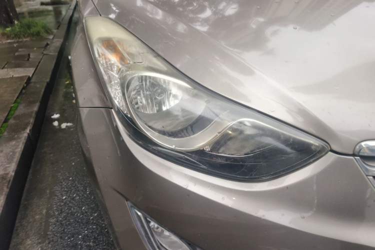 Used Hyundai Elantra (5th Generation / Langdong) 2012 1.6L Manual Fashion Edition Right Front Headlight