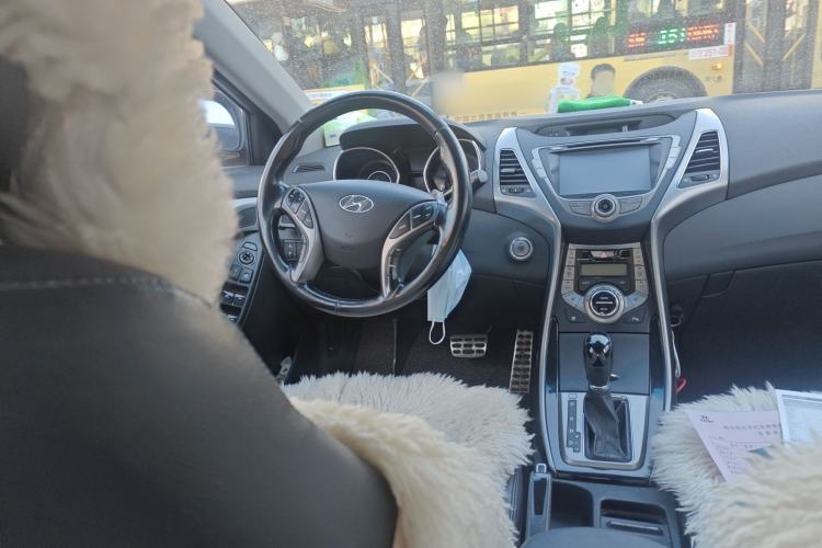 Used Hyundai Elantra (5th Generation / Langdong) 2012 1.8L Automatic Prestige Model Steering Wheel