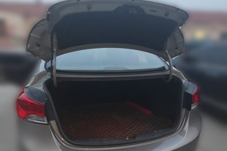 Used Hyundai Elantra (5th Generation / Langdong) 2012 1.6L Manual Leading Model Trunk