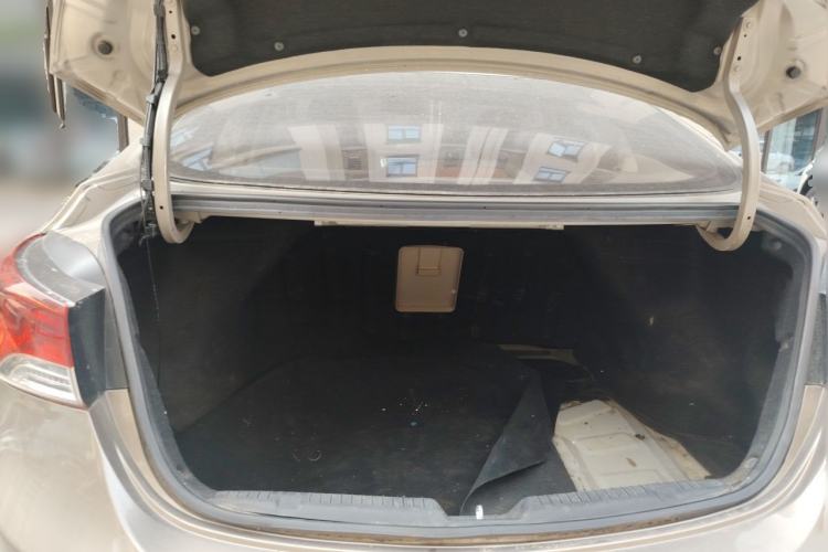 Used Hyundai Elantra (5th Generation / Langdong) 2012 1.6L Manual Leading Model Trunk
