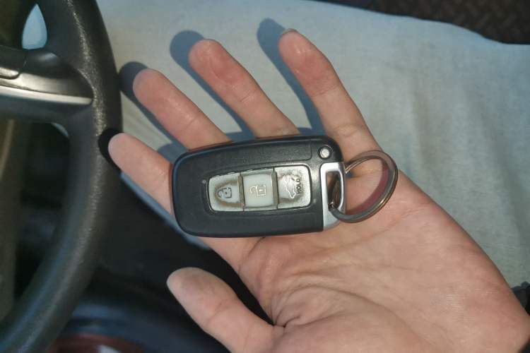 Used Hyundai Elantra (5th Generation / Langdong) 2012 1.6L Manual Leading Model Vehicle Key