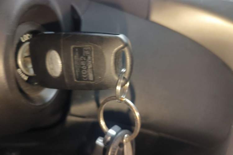 Used Hyundai Elantra (5th Generation / Langdong) 2012 1.6L Manual Fashion Edition Vehicle Key