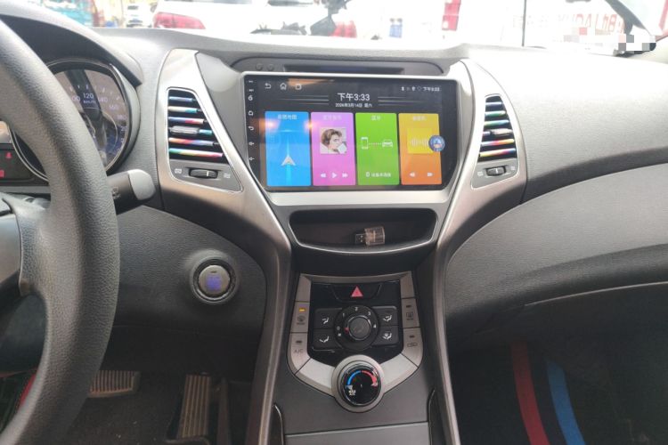 Used Hyundai Elantra (5th Generation / Langdong) 2013 1.6L Automatic Leading Model Audio And AC Panel