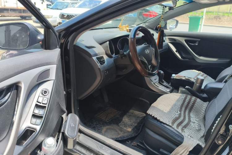 Used Hyundai Elantra (5th Generation / Langdong) 2013 1.6L Automatic Leading Model Driver Seat