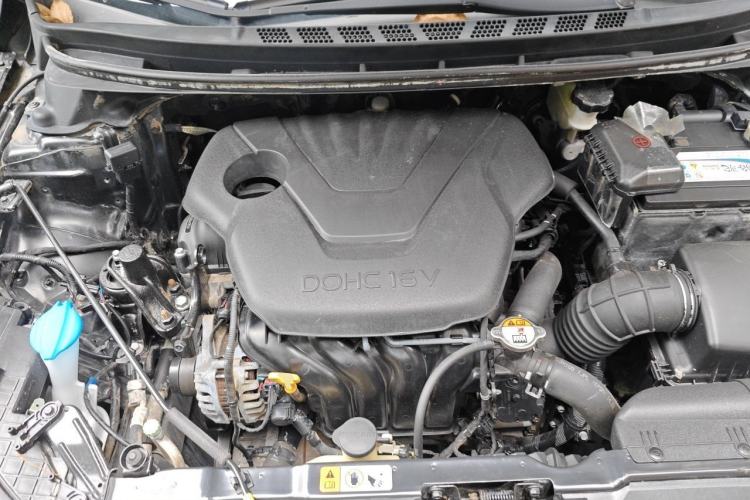 Used Hyundai Elantra (5th Generation / Langdong) 2013 1.6L Automatic Luxury Model Engine Bay