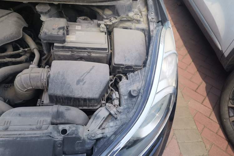 Used Hyundai Elantra (5th Generation / Langdong) 2013 1.6L Automatic Leading Model Engine Bay Left