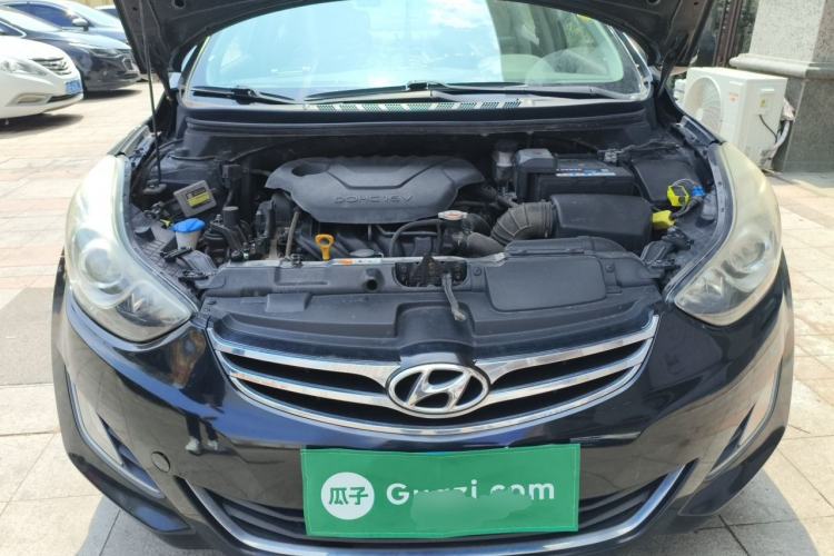 Used Hyundai Elantra (5th Generation / Langdong) 2013 1.6L Automatic Leading Model Engine Bay