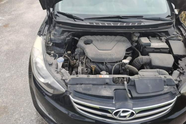 Used Hyundai Elantra (5th Generation / Langdong) 2013 1.6L Automatic Leading Model Engine Bay Right