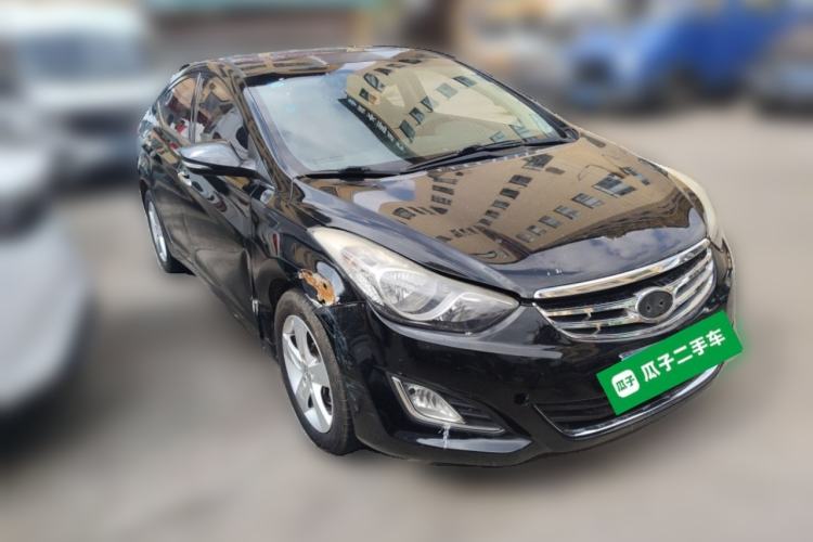 Used Hyundai Elantra (5th Generation / Langdong) 2013 1.6L Automatic Leading Model Front Right 45 Deg