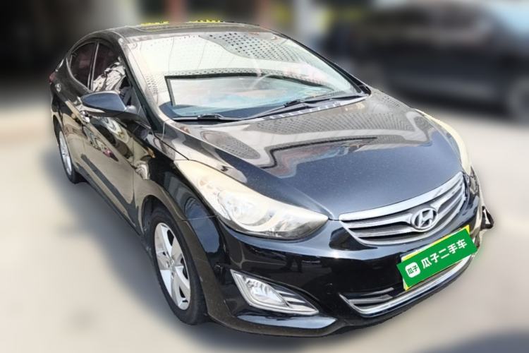Used Hyundai Elantra (5th Generation / Langdong) 2013 1.6L Automatic Leading Model Front Right 45 Deg
