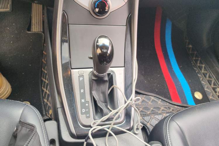 Used Hyundai Elantra (5th Generation / Langdong) 2013 1.6L Automatic Leading Model Gear Lever