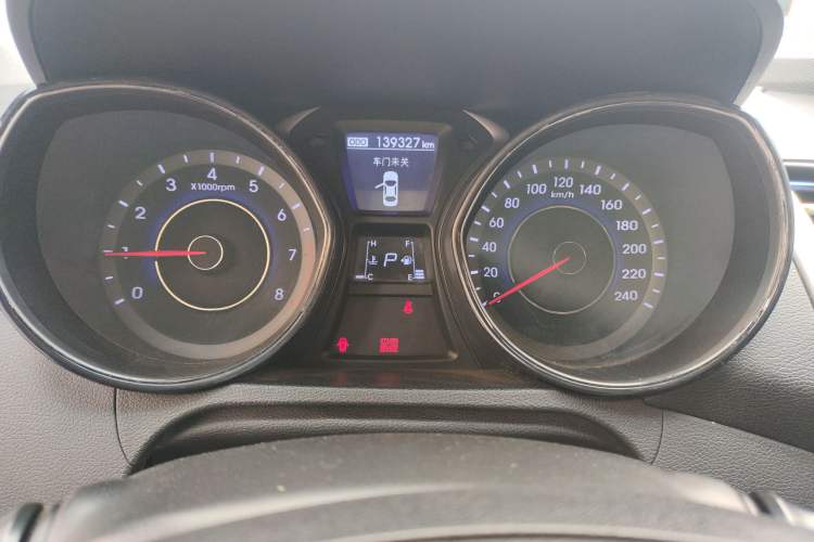 Used Hyundai Elantra (5th Generation / Langdong) 2013 1.6L Automatic Leading Model Instrument Cluster
