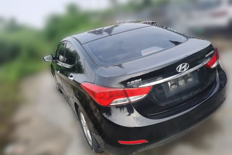 Used Hyundai Elantra (5th Generation / Langdong) 2013 1.6L Automatic Leading Model Rear Left 45 Deg