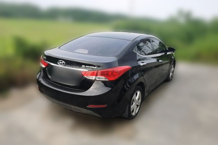 Used Hyundai Elantra (5th Generation / Langdong) 2013 1.6L Automatic Leading Model Rear Right 45 Deg