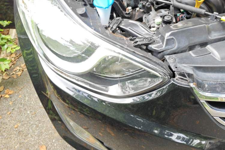 Used Hyundai Elantra (5th Generation / Langdong) 2013 1.6L Automatic Luxury Model Right Front Headlight