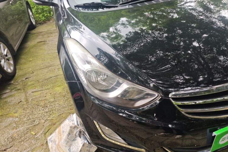 Used Hyundai Elantra (5th Generation / Langdong) 2013 1.6L Automatic Leading Model Right Front Headlight