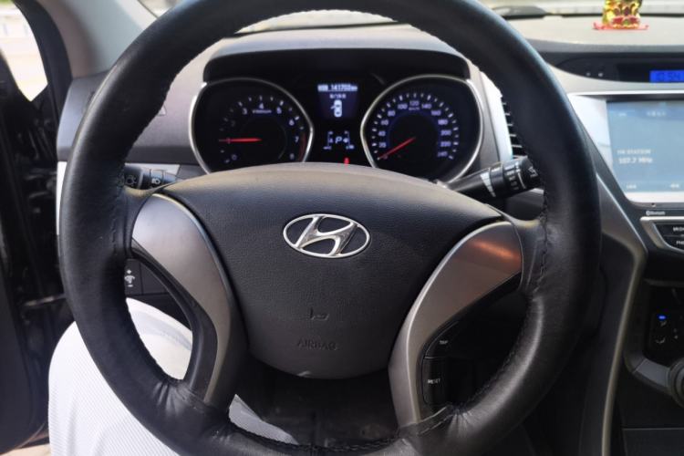 Used Hyundai Elantra (5th Generation / Langdong) 2013 1.6L Automatic Leading Model Steering Wheel