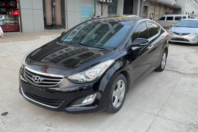 Ojetý Hyundai Elantra (5th Generation / Langdong) 2013 1.6L Automatic Luxury Model