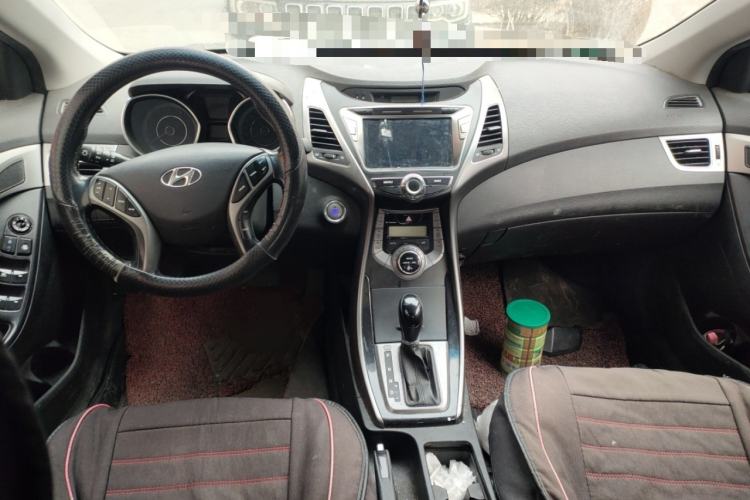 Used Hyundai Elantra (5th Generation / Langdong) 2013 1.6L Automatic Luxury Model Center Console
